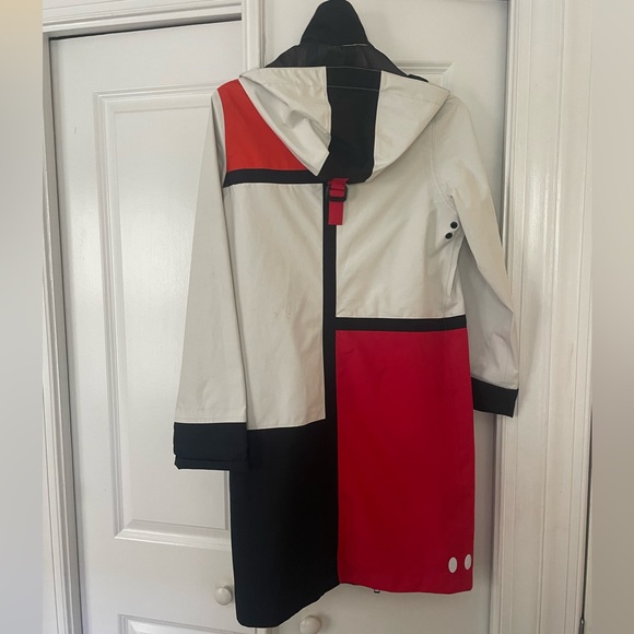 Nordic Weather colorblock rain jacket EUC - Picture 7 of 12